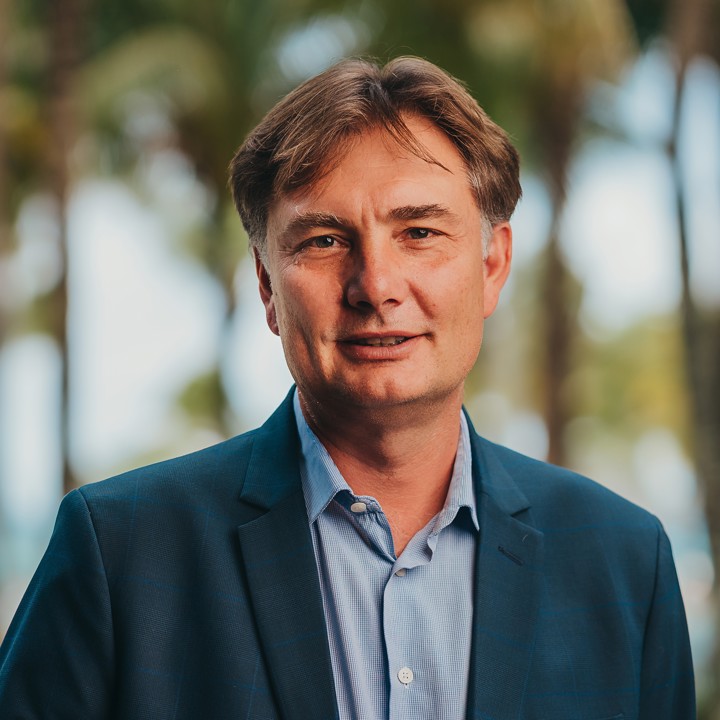 Stephane  Bacquaert
